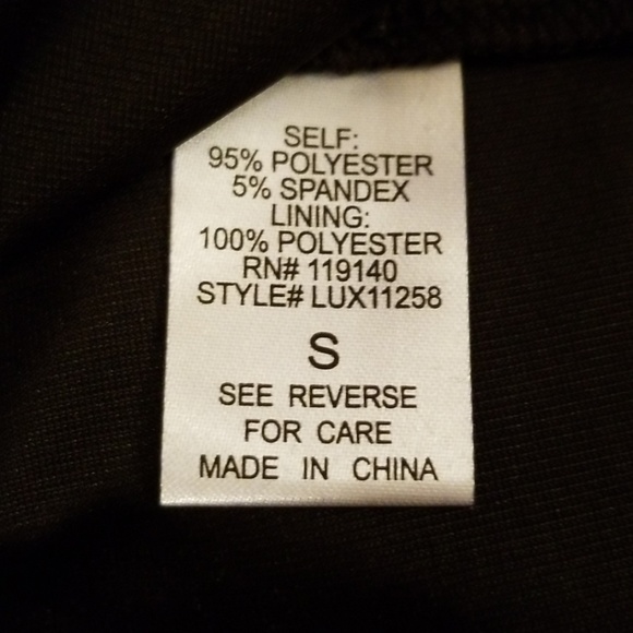 Black velvet peplum strapless top - Picture 6 of 7